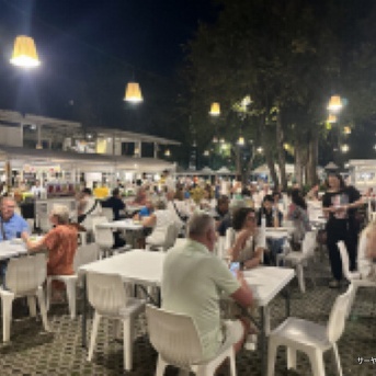 【シカダマーケット　Cicada Market】　～ホアヒン週末限定・アーティスティックなナイトマーケット～