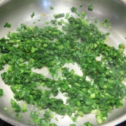 韮と豆腐の味噌炒め