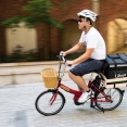 こういう密閉型バイクでウーバーやりたいんだが