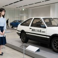 【結果】藤原拓海「水を入れた紙コップをこぼさないように運転していたら自然と上手くなったんですよ」俺「マジか……」ｶﾞﾀｯ!!