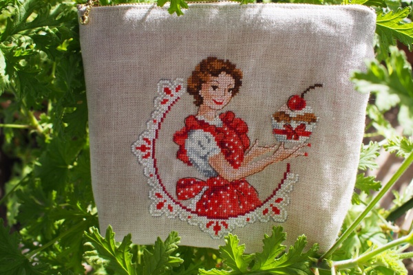 クロスステッチ　完成品　ハンドメイド   ヴェロニクさん　バレリーナ　バレエ クロスステッチ 完成品 ヴェロニクさん ハンドメイド 刺繍 クロス