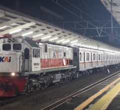 【東急】8000系8007F他6両が廃車の為パシルブングールに配給される(11月28日～29日)