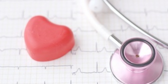 嫁が乳ガンで闘病してた。余命言うと気力無くなるんじゃないかと言われ…