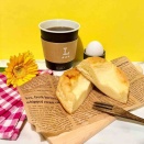 【新発売】ローソン「ベイクドチーズケーキ風パン」実食レビュー｜ふんわり食感とチーズのコクが楽しめる新作パン