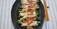 ニラとエノキの豚肉巻き焼き（梅肉ラーポン酢かけ）&「いつもの吉野家の牛丼」