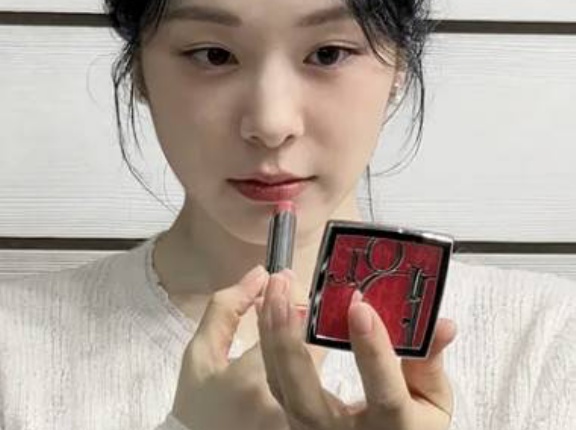 日本のメディアとネット民の「キム・ヨナがまた顔が変わった」という正しい指摘に韓国発狂