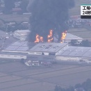 【栃木・那珂川町】黒煙あげ激しく炎上　発生8時間半も“鎮火のめど立たず”工場火災でプラスチック製品など燃焼か？