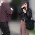 【画像】ＡＫＢの二股疑惑の女、突撃してきた文春記者に襲いかかるｗｗｗｗｗ