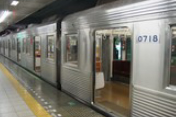 9093b401-s.JPG