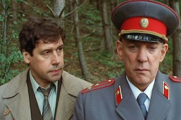 映画 ロシア52人虐殺犯 チカチーロ 無料動画 映画 ドラマ アニメ無料動画情報