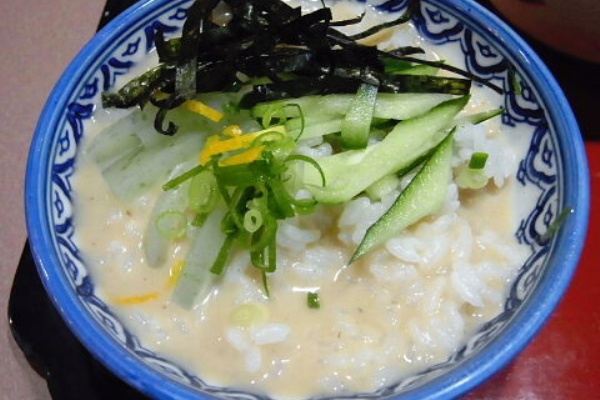 つまみ喰い ２１２ 愛媛県大洲市 さつま定食 焼きとんちゃん つまみ喰い日記