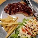 昨日の夕食は、ステーキレストラン。