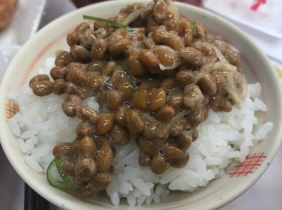 海外「納豆はどのブランド／食べ方が好き？どんな健康効果があった？」日本の発酵食品・納豆に対する海外の反応