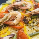 フライパンで手軽に作る【深海パエリア】