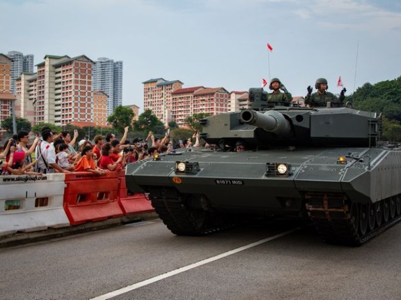 「シンガポールはなぜ日本側につくのか？」中国SNSで不満！