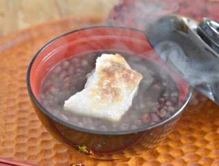 【ぜんざいの簡単な作り方】甘さが調節できるのがうれしい！！甘さ控えめなぜんざいの作り方