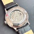 【ORIENT】近未来的なデザインが多い中で敢えてクラシックに攻める