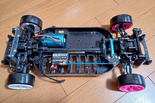 お父さんの作業部屋 - ラジコン