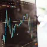 『米国株取引手数料の値下げ戦争激化で、マネックスGの株価下落止まらず。』の画像