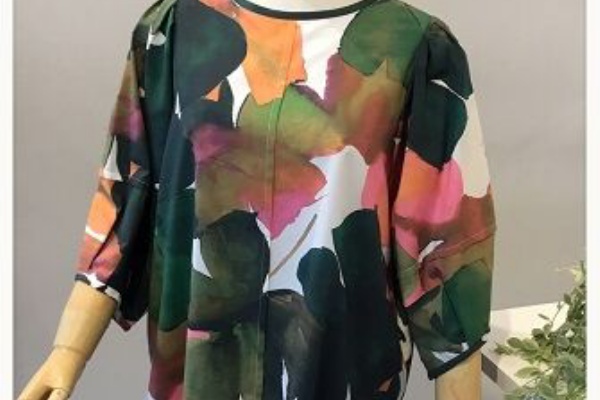 De bon coer ドゥボンクール　花柄シフォンブラウス　イタリア製生地 De bon coer ドゥボンクール 花柄シフォンブラウス イタリア製