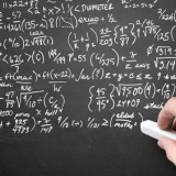 数学教師「ここはこう計算します」A「なんでそうなるの？なんで？何故だ？」こういう性格のやつって苦労するよな