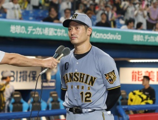 【阪神】坂本誠志郎、4安打1HRで「終わった時に一番上にいること」を力説ｗｗｗ