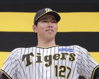 竹丸11勝　工藤泰成11S ← これマジで新人王は・・・