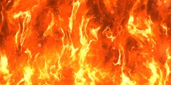 妻の髪の一部が焦げてパサパサになってしまった。振り返った時、髪が炎に触れたようだ。