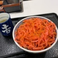 【速報】牛丼が見えなくなるまで紅生姜かける人がいた件・・・・