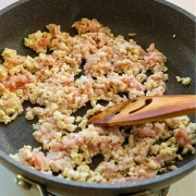 ♡包丁いらず！豆腐鶏そぼろ丼♡【#簡単レシピ #時短 #節約 #水切りなし #ヘルシー #ノンオイル 】