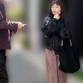 【画像】ＡＫＢの二股疑惑の女、突撃してきた文春記者に襲いかかるｗｗｗｗｗ