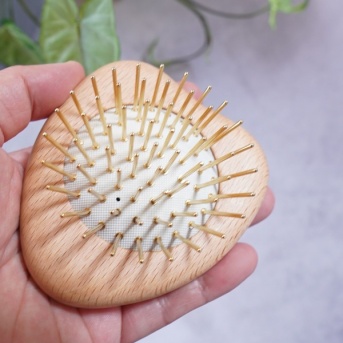 感動！くせになる刺激【プレミアムFOXカッサハートヘアブラシ】で毎日最高の癒しスカルプケア　＠PR