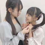 『[ノイミー] 尾木波菜「(はにゃきら)どっちが歳上…？っていう写真」』の画像