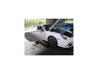 ポルシェ９９７ターボ　各種組み付けに、、！
