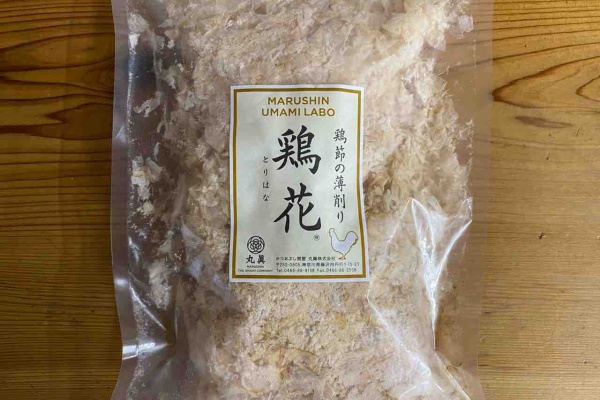 イロドリオタヨリ