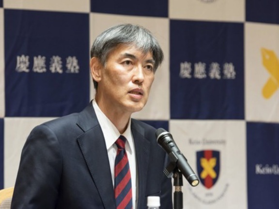私立大学経営陣　国立大学の学費を値上げさせようと必死　慶應義塾塾長「国立は学費１５０万円に値上げしろ！！！」