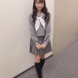 『[イコラブ] 瀧脇笙古「灰色セーラーかわいい…ヴィレッジヴァンガード クリアファイルやTシャツ GETしてくださいね」【=LOVE(イコールラブ)】』の画像