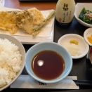 天ぷらをお安く！天丼てんやでランチ！
