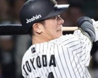 首脳陣『6番レフト豊田！守備でミスった！4回から守備固めだ！』←この采配