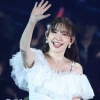 【朗報】小嶋陽菜さん、創業した会社の株式譲渡で18億円ゲットしてしまうｗｗｗ