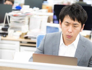 仕事のメールに【】を使いまくってるけどこれもしかしてダメなの？