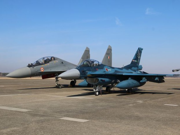 「中国包囲網が始まるのか」日本のF-2戦闘機が初派遣…インド・オーストラリアと進む防衛連携！