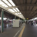 谷上、神鉄と地下鉄は同じホームで乗り換えられる