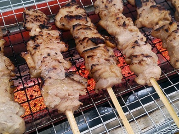 焼き鳥焼くヤツ持ってる？