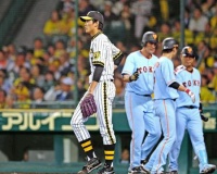 金本監督「藤浪はコントロール悪かったのかな。ベンチからじゃよく分からんけど」