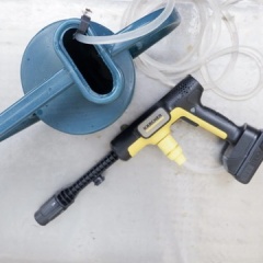 コードレスのケルヒャーで、ベランダ掃除