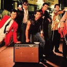 クールス・ロカビリー・クラブとジャグボックス・アンプ