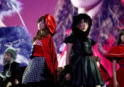 【乃木坂46】理由はコレ?!白石と橋本、写真集の売上の差・・・