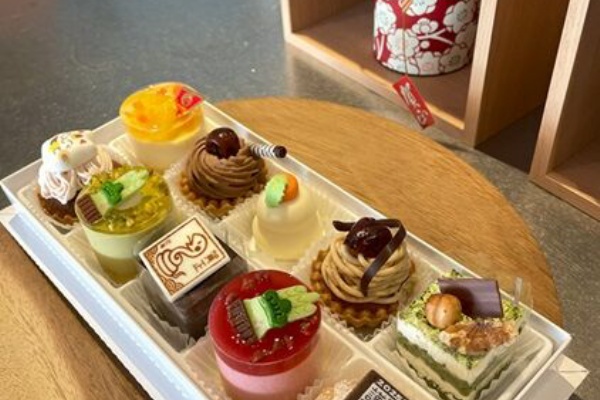 あっちこっち ここdeランチ - 美味しいお買いもの