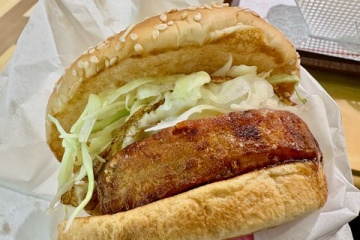 ドムドムのお好み焼きバーガー @ 兵庫県姫路市